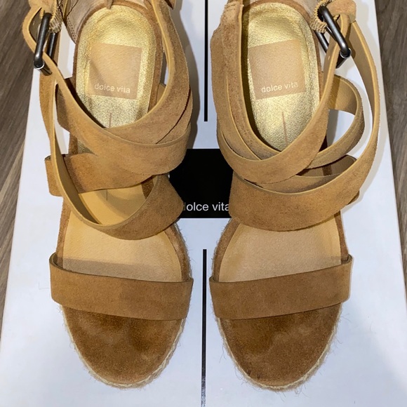 Dolce Vita wedges - Picture 4 of 8